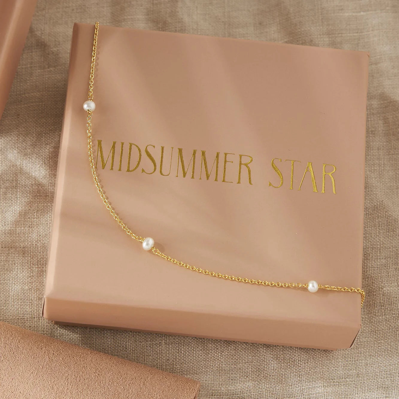 Mermaid Tears Pearl Anklet Gold jewellery (view 2) - Mountain Dreads