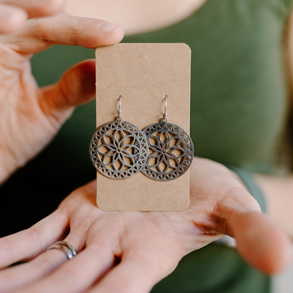 Round Flower Earrings