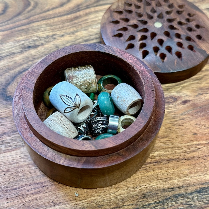 Jungle Love dreadlock beads, ooak set of 20 in wooden box (view 3) - Mountain Dreads