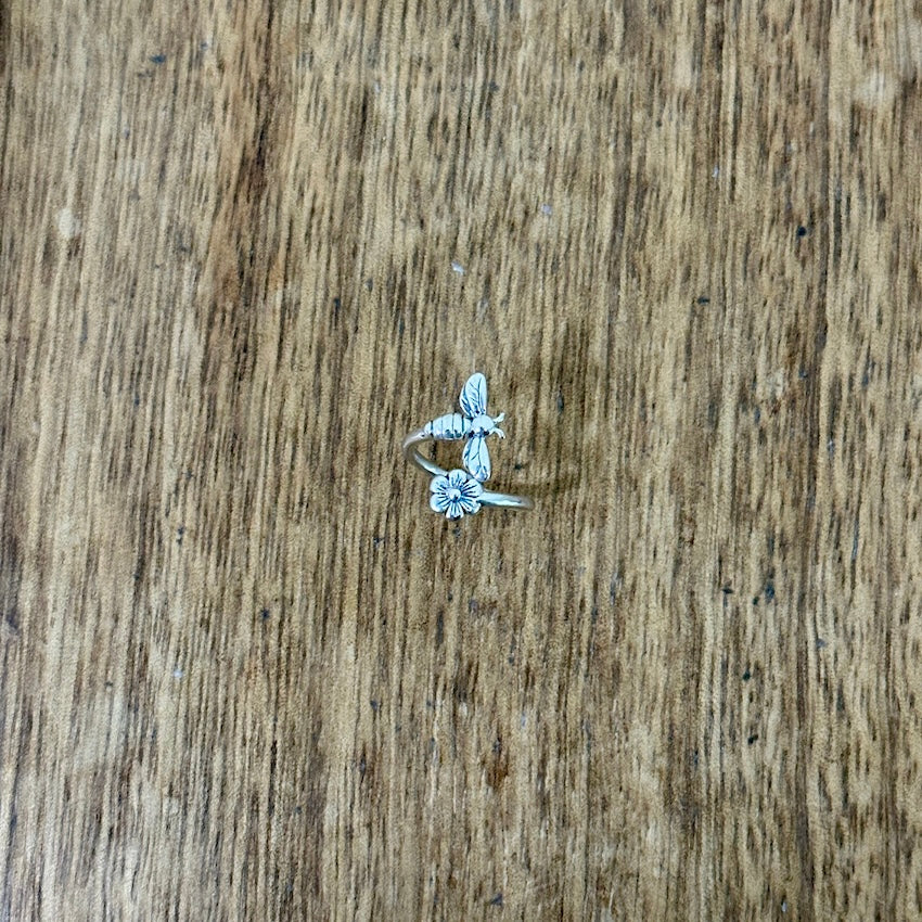 Sterling Silver Meant to Bee Spiral