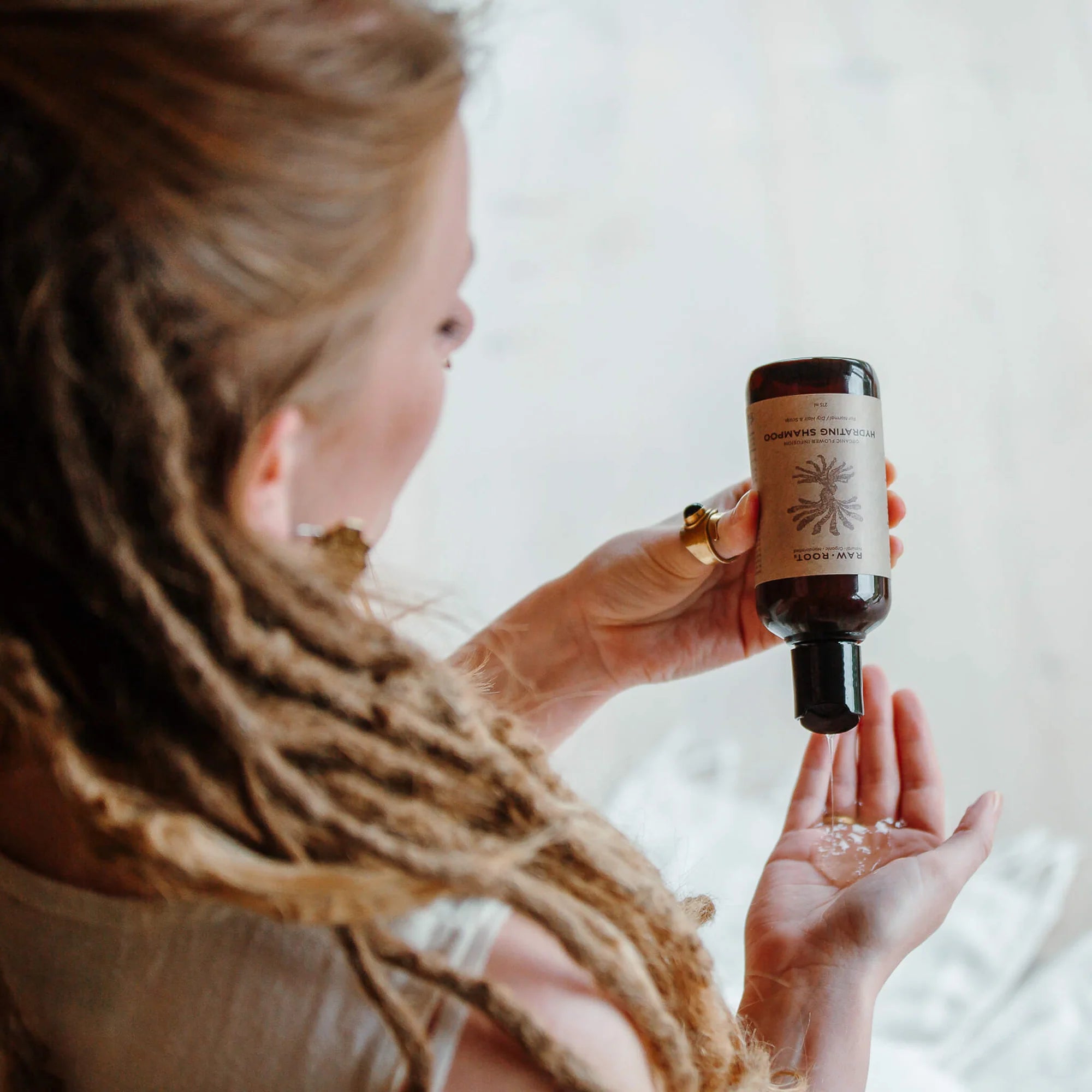 Raw Roots Hydrating Shampoo