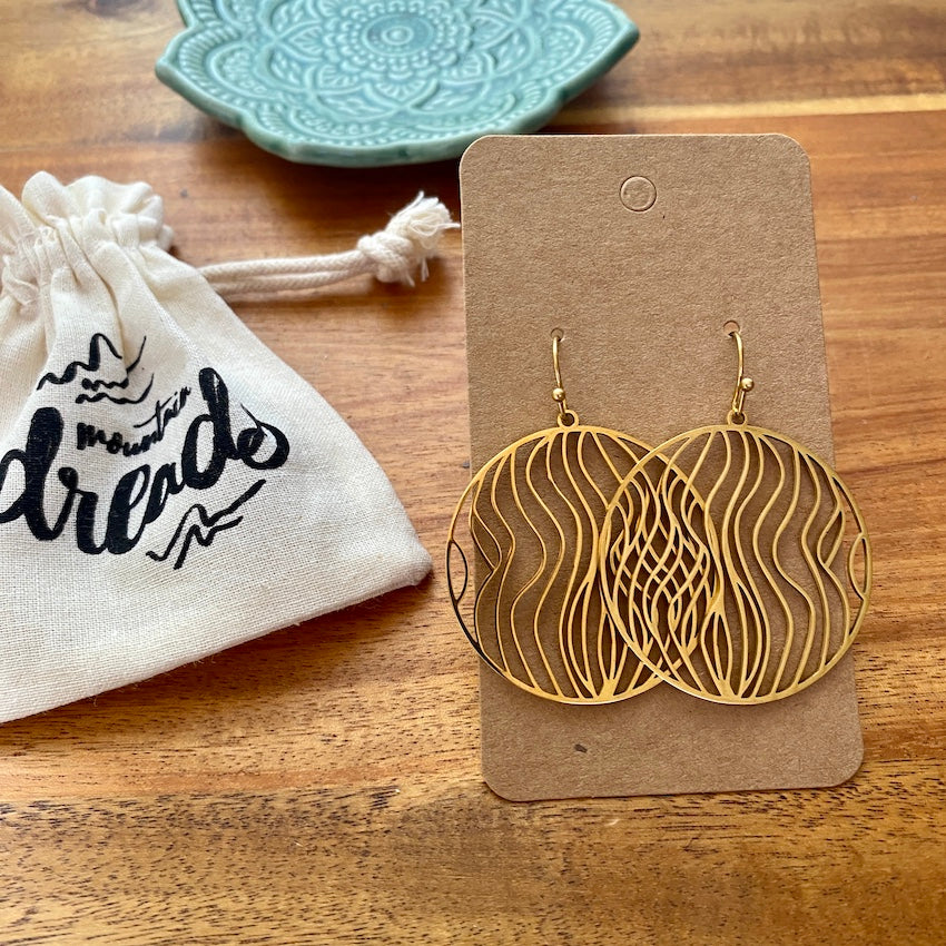 Golden Round Ripple Earrings