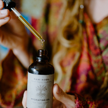 Raw Roots Hydrating Oil