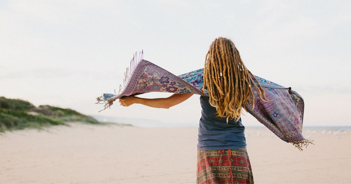 How to Dry Dreadlocks Properly (and Keep Them Dry Between Washes)