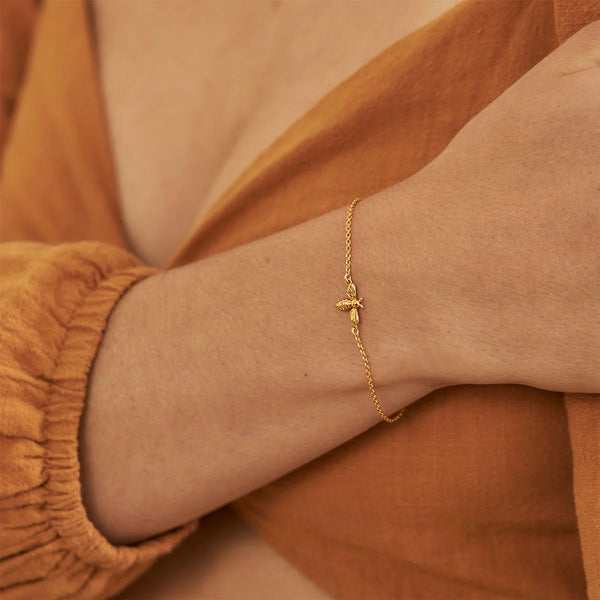 Meant to Bee Bracelet Gold