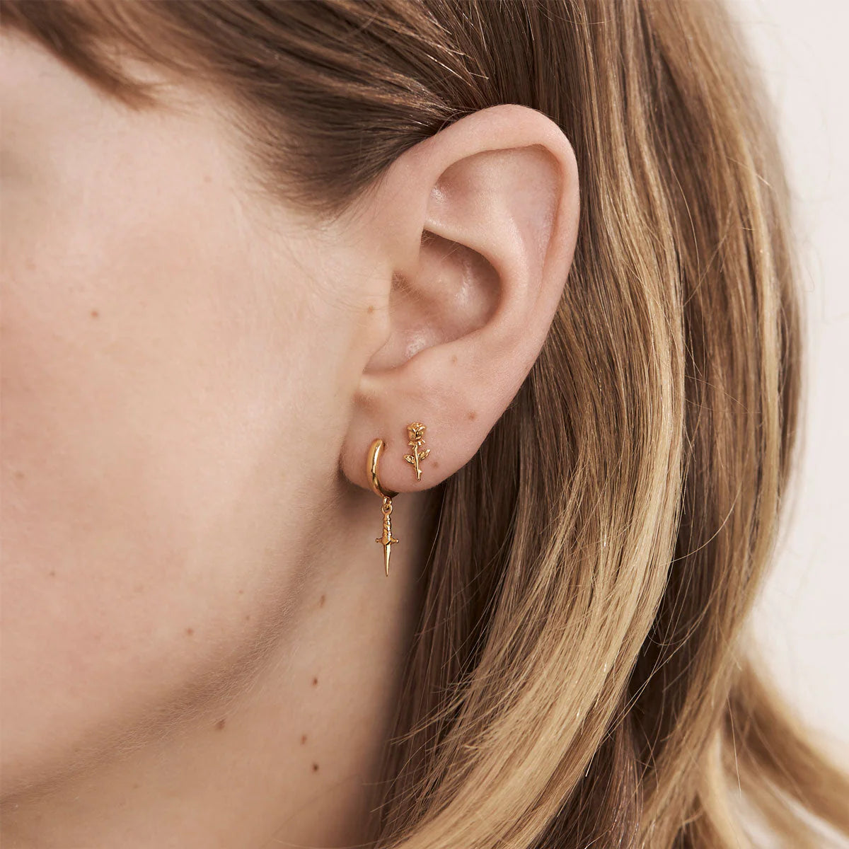 Cosmic Dagger Huggies Gold