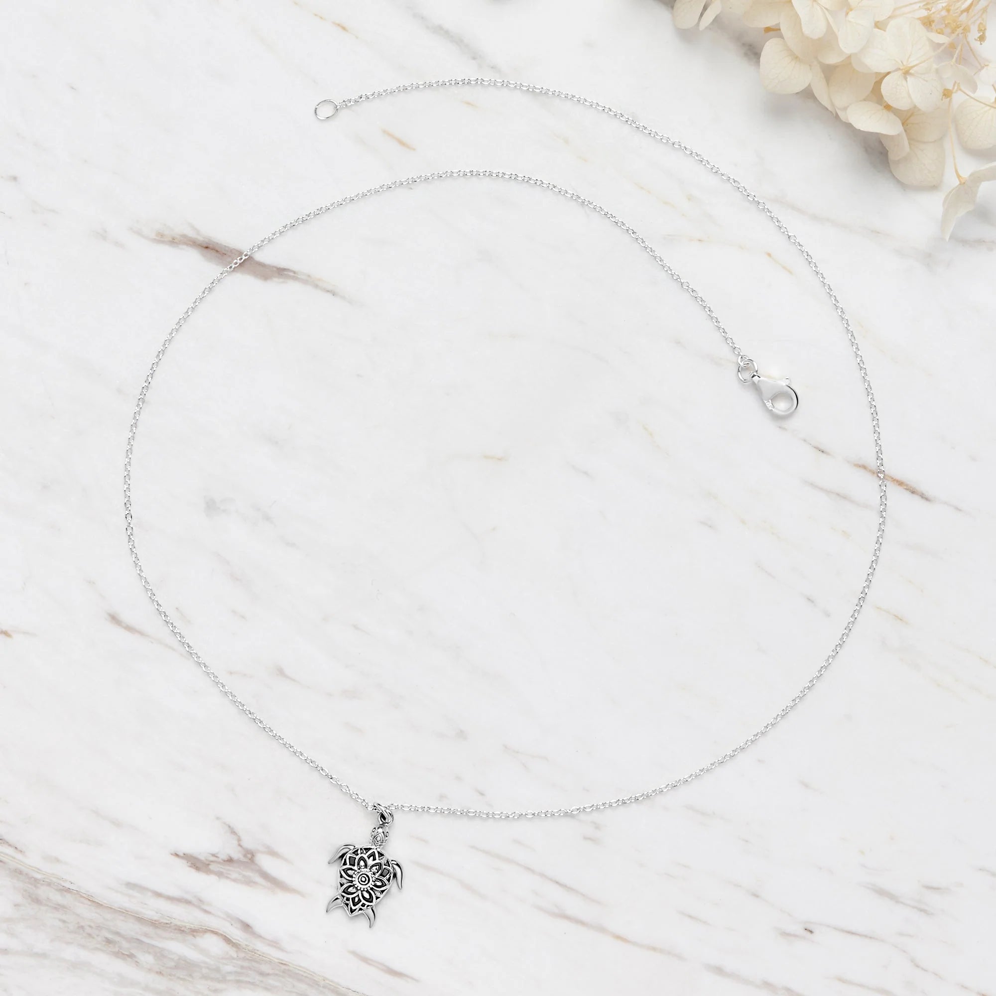Sterling Silver | Turtle Necklace