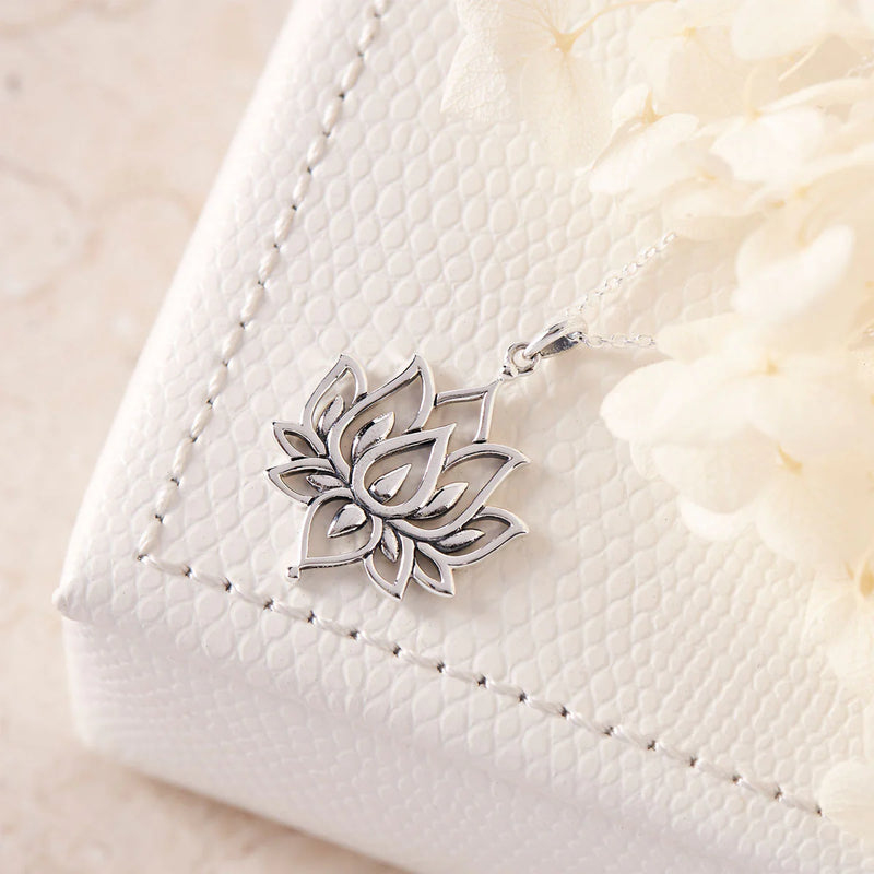 Sterling Silver | Blossoming Lotus Necklace