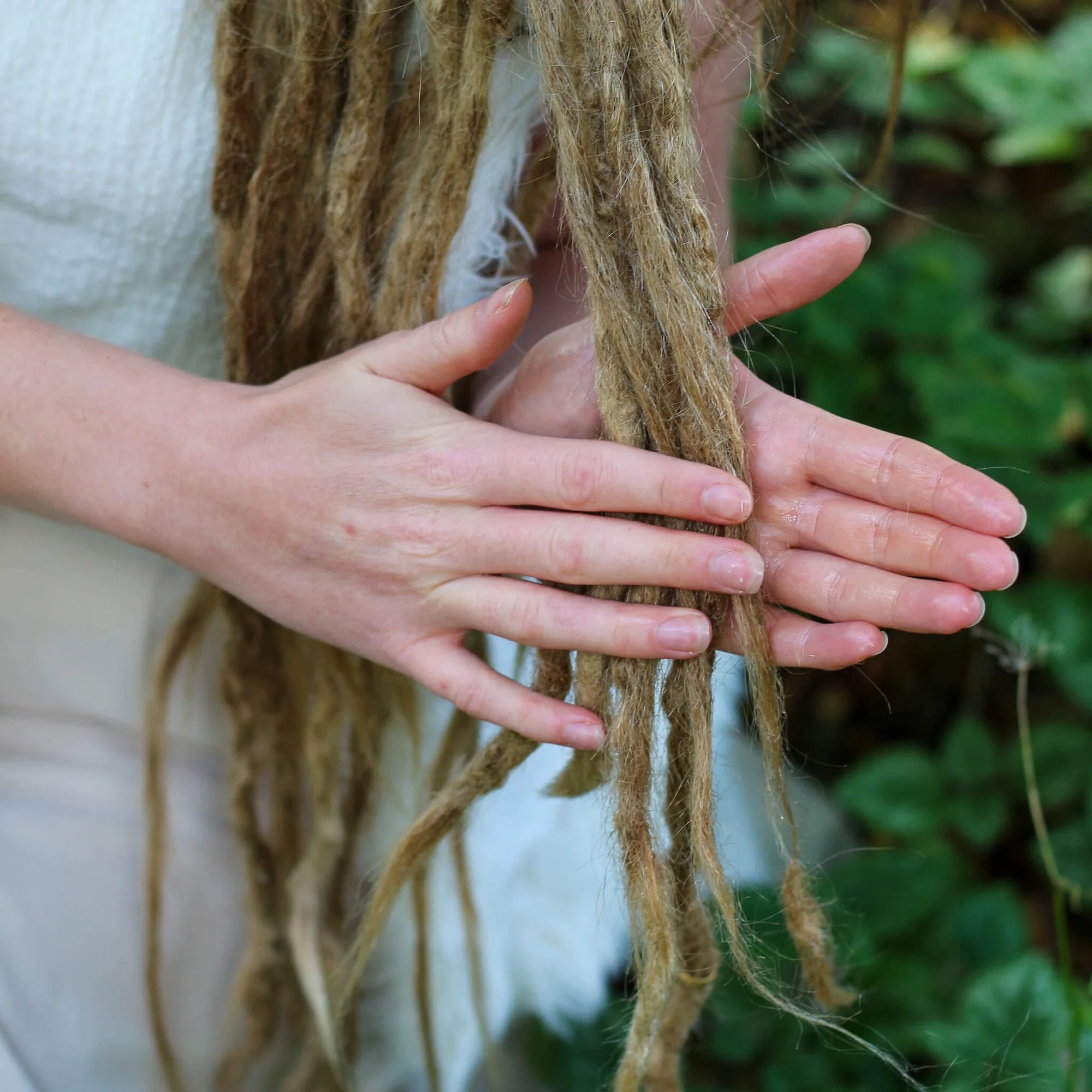 Raw Roots Organic Lush Repair Oil (view 5) - Mountain Dreads